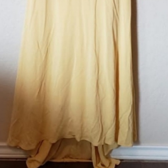 Dress - Picture 8 of 8